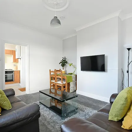 Spacious 4Br, Parking, Near Centre, Accommodates 8 Sheffield Exterior photo
